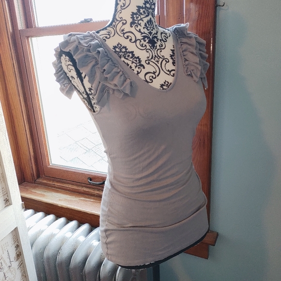 ❤️GAP Gray Ruffle Trim Cropped 3/4 Sleeve Cotton Cardigan Sweater S - Picture 3 of 3